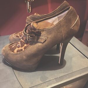 Michael Kors Irving Wallabee Platform Shoe Boot size 8